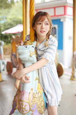 明明是配角却被王子宠爱了全集免费观看