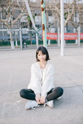 红楼梦电影徐锦江