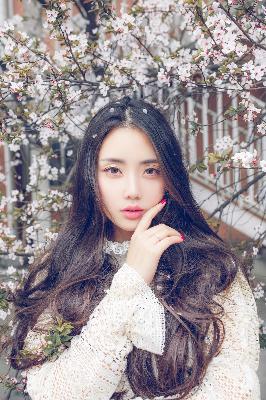 黑色天鹅绒1976意大利