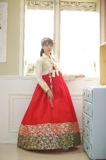 泡在我家的辣妹